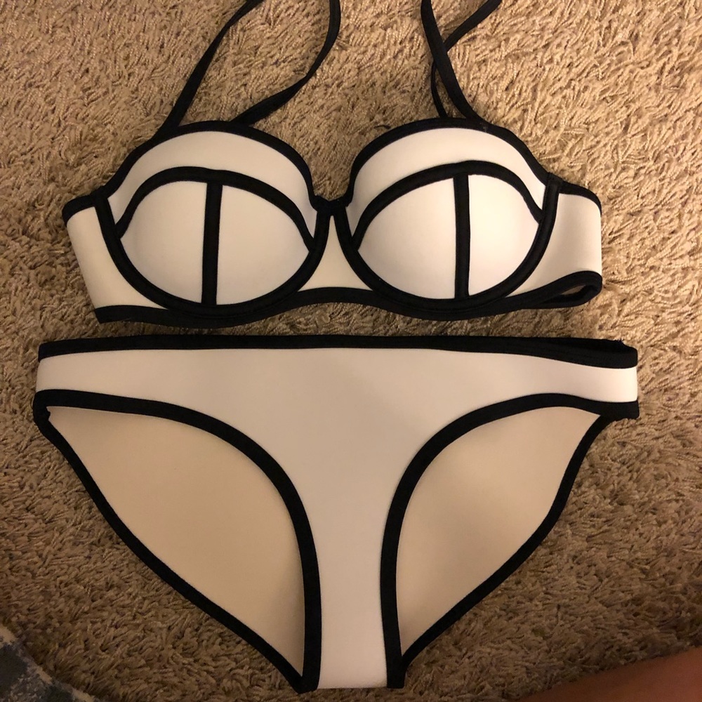 Triangl swimsuit size S